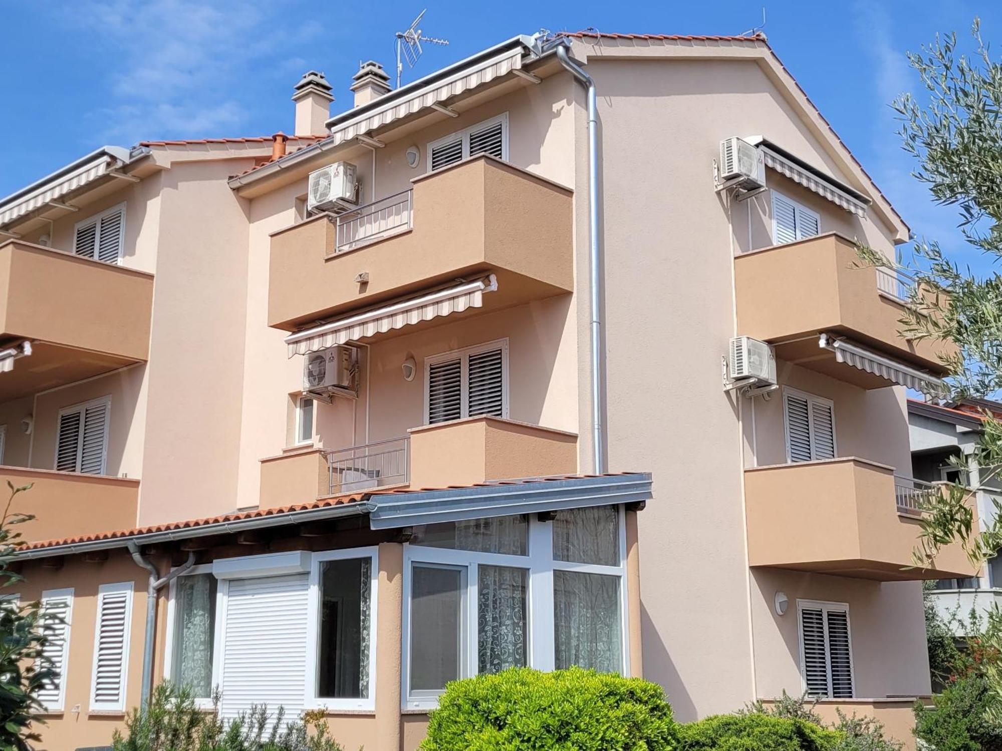 Rooms Magdalena Krk Крк Екстер'єр фото