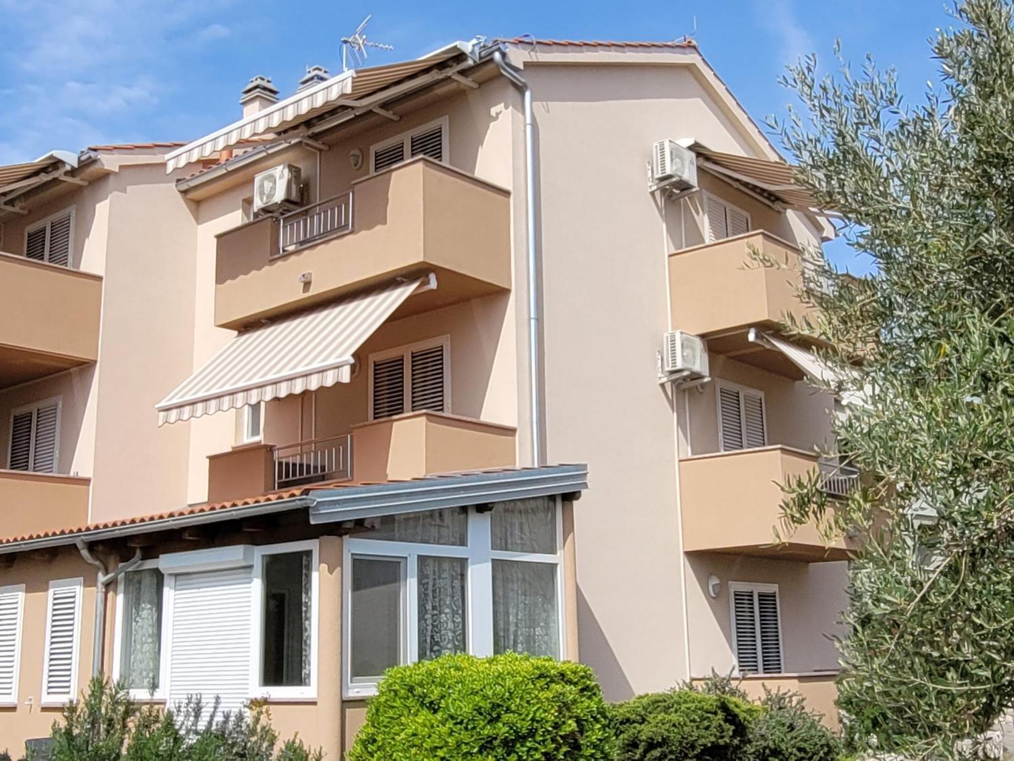 Rooms Magdalena Krk Крк Екстер'єр фото